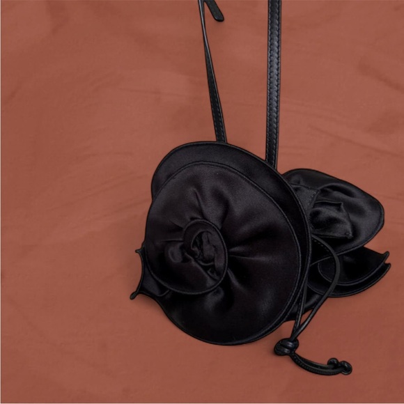 MAGDA BUTRYM BLACK ROSE PURSE - Picture 2 of 16